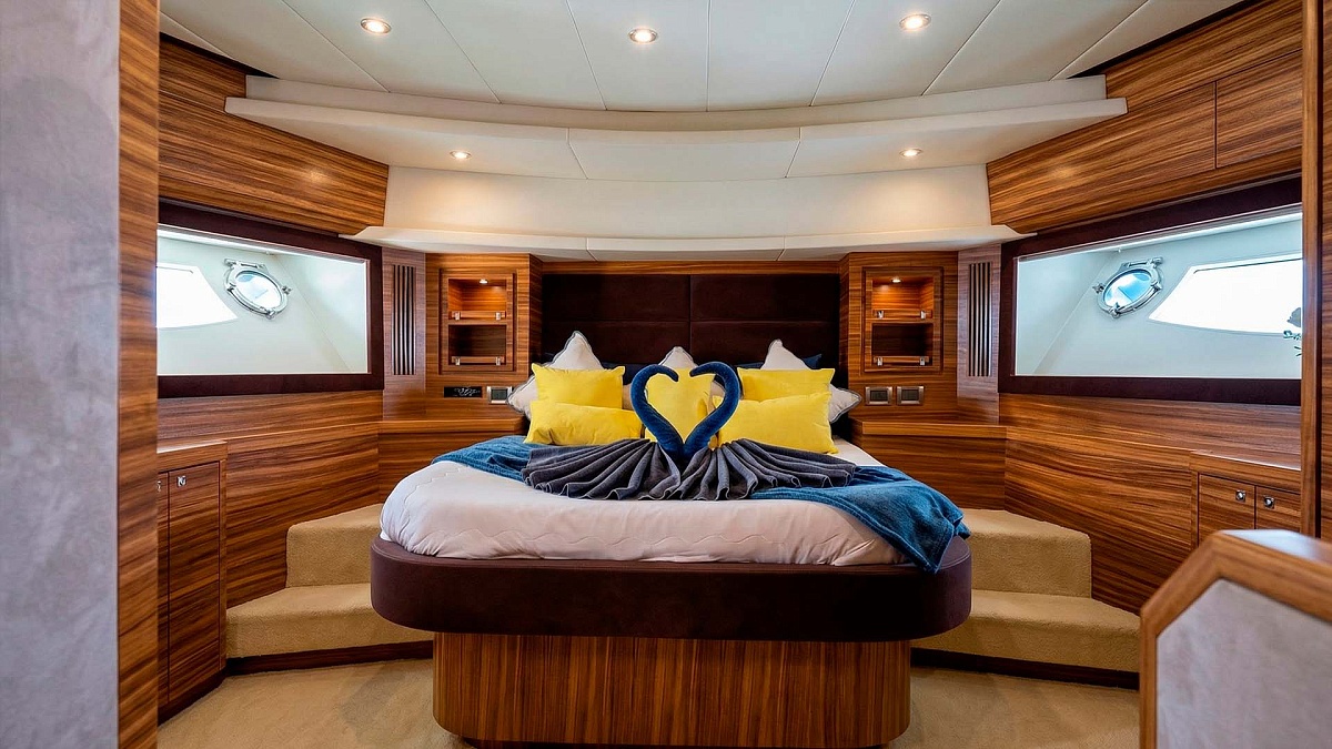 Аренда яхты Ferretti Custom Line 100 Seabreak на Пхукете